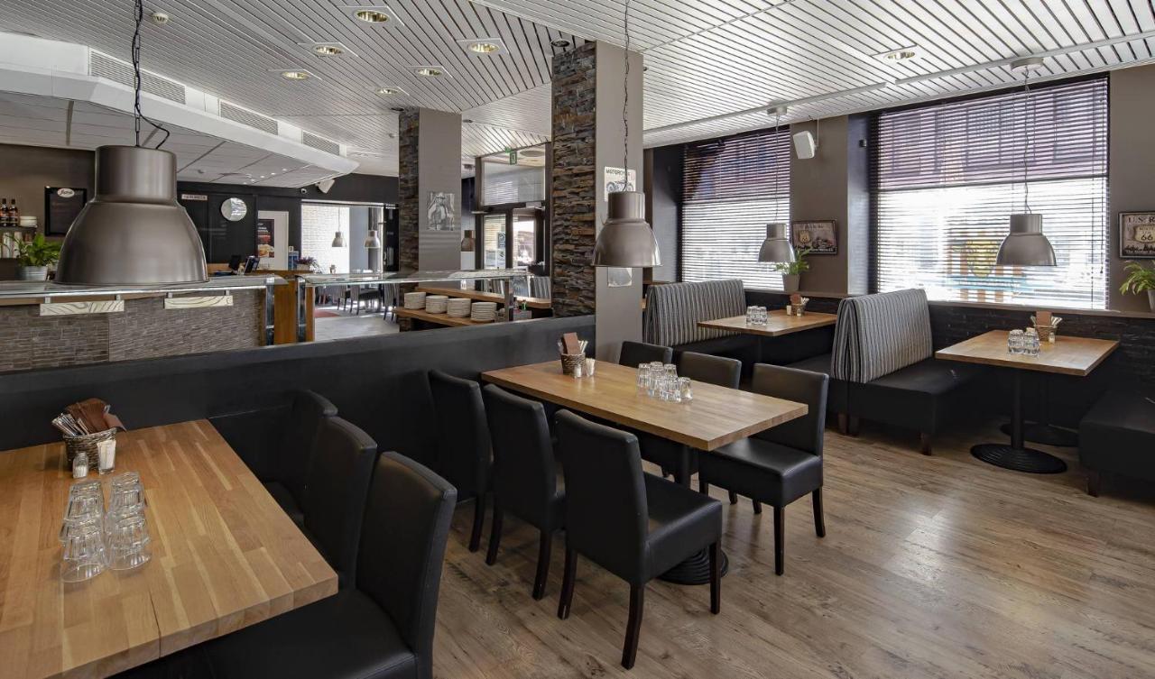 Hotel Seurahuone Riihimaeki Eksteriør bilde